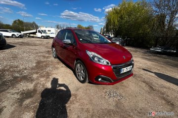 Peugeot 208 1.2 bardzo zadbany uszkodzony